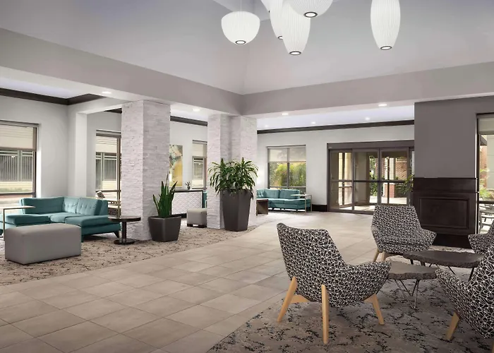 Family resorts Hilton Garden Inn Jacksonville Downtown Southbank